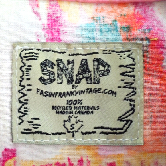 Snap cropped shirt, size S - Picture 7 of 7